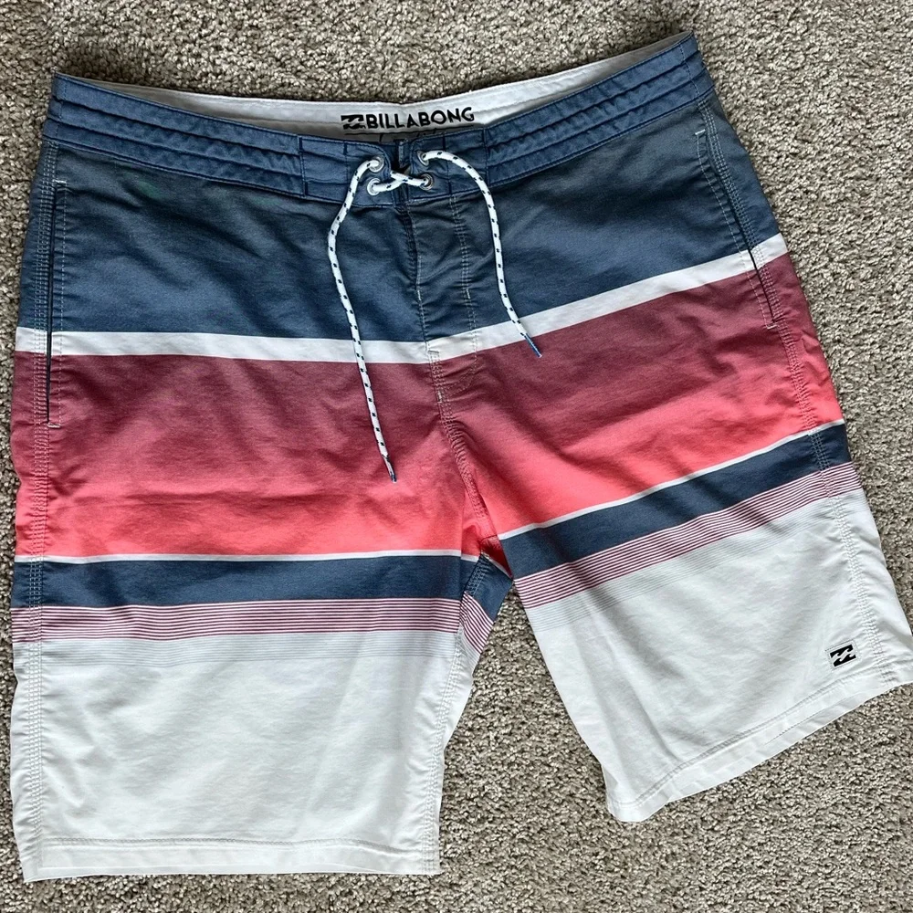 Billabong Men’s Board Shorts - Picture 1 of 6